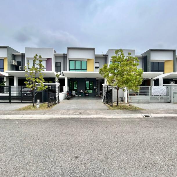 Double Storey Terrace House (Dahlia Clover), Cahaya Alam, Seksyen U12, Shah Alam TERMURAH-1