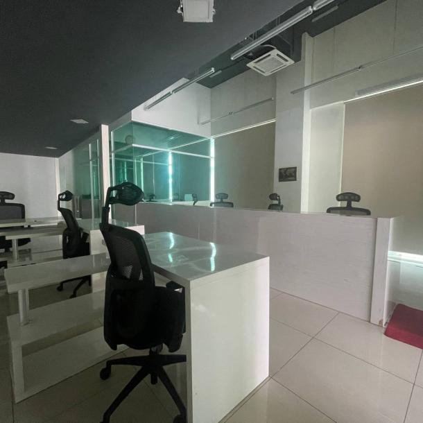 Laman Seri Business Park, Seksyen 13, Shah Alam Five Storey Office Space For Sale End Lot-1