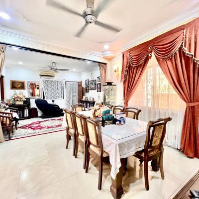 Double Storey Bungalow, Seksyen 2, Shah Alam for sale below market