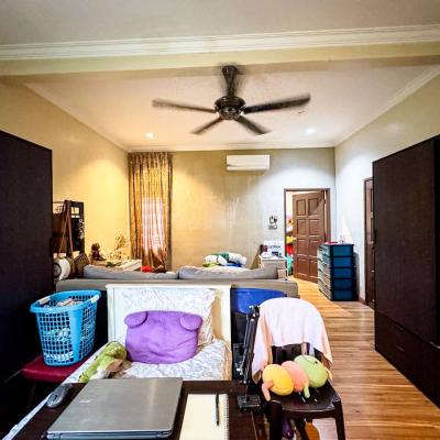 Perdana Heights, Seksyen U10, Shah Alam Double Storey Bungalow for sale BIG LAND