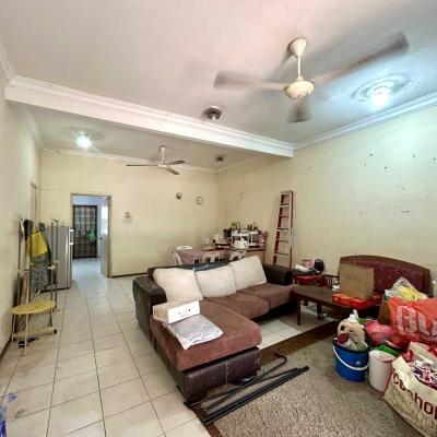 Bukit Jelutong, Shah Alam Double Storey Terrace House BELOW MARKET MURAH