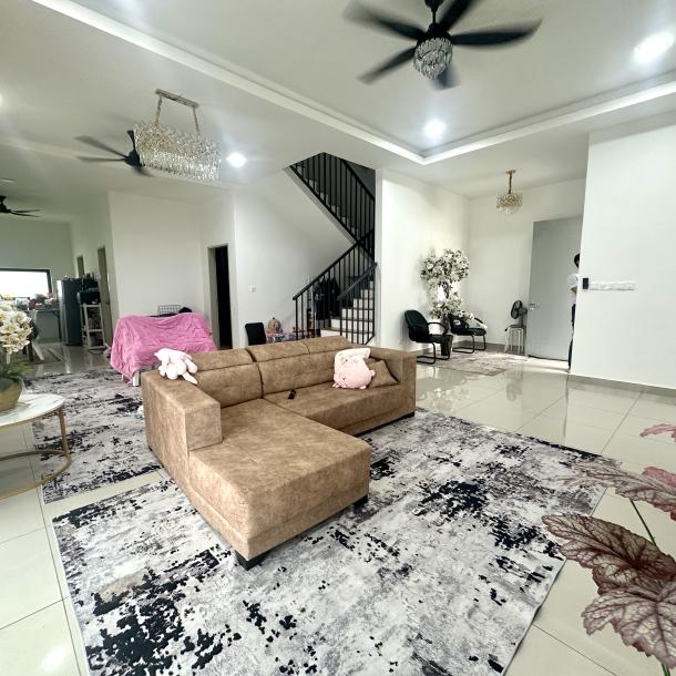 Greenhill Residence, Seksyen U10, Shah Alam Double Storey Semi-D House (Brand New) For Sale below market-5